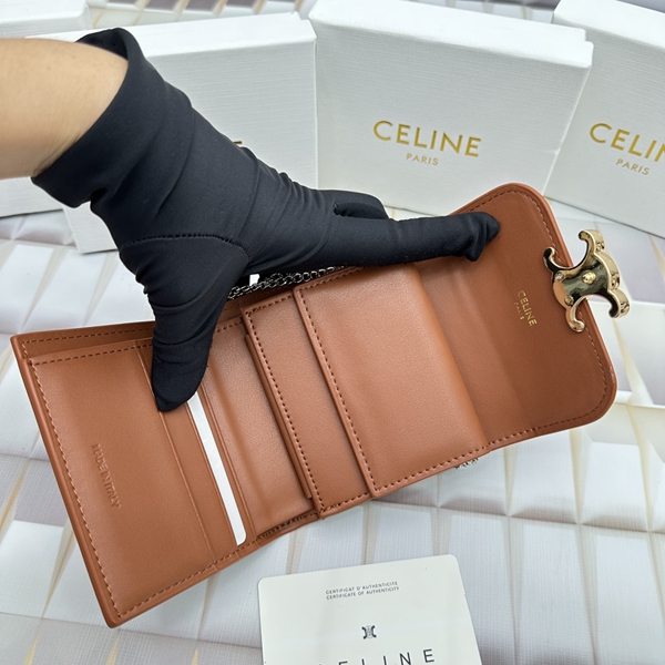 超激安ブランド財布偽物着用イメージ